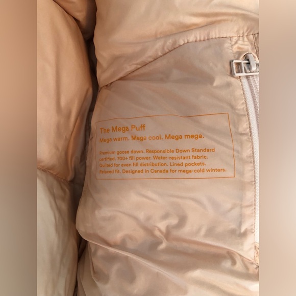 Womens aritzia mega puff jacket - Picture 12 of 14